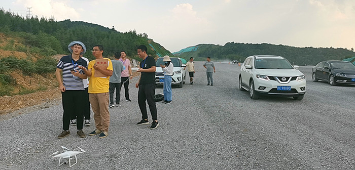 宜萬同城現(xiàn)場復(fù)核風(fēng)險圖斑微信圖片_副本.jpg