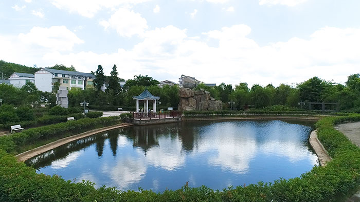 3美麗的楊邊水保公園.jpg