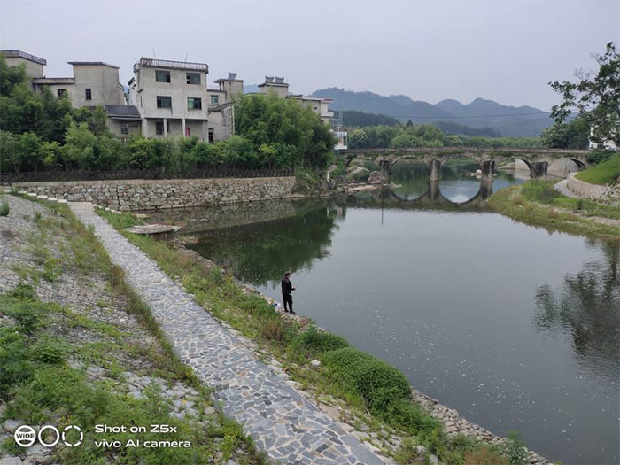 歙縣富資河小流域水土保持綜合治理.jpg