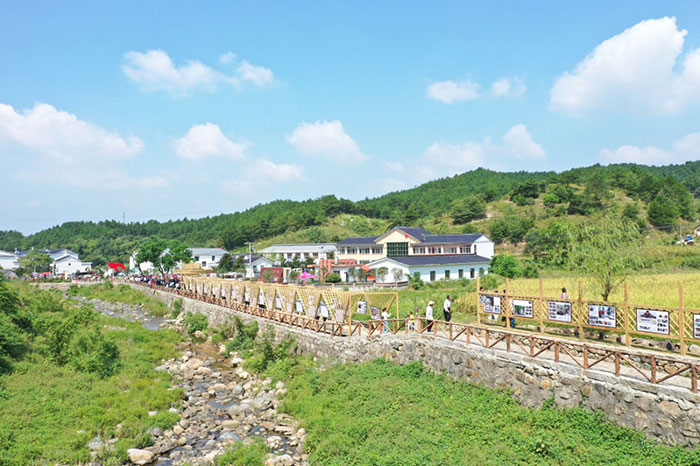 5河堤畫廊.jpg