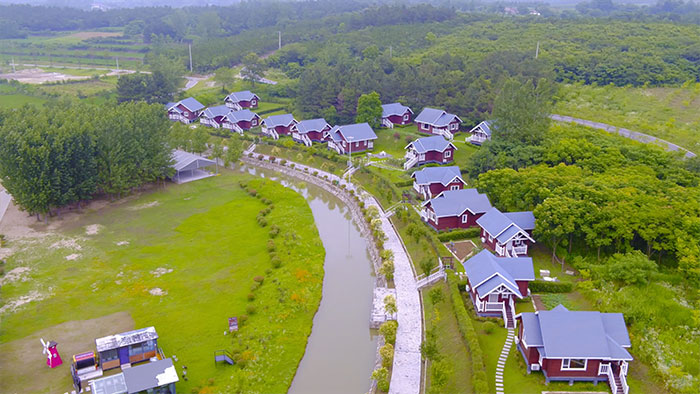1八嶺湖民宿.jpg