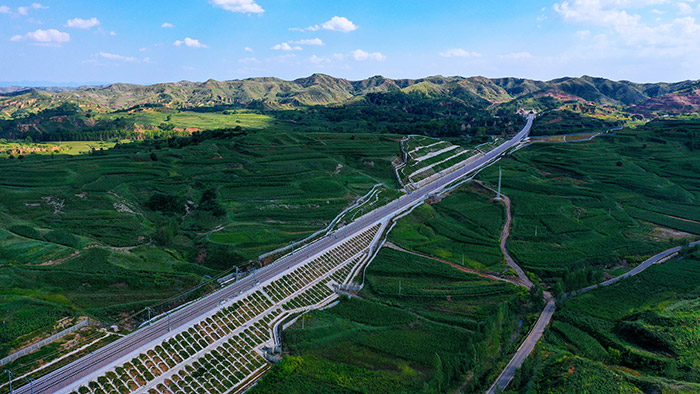 1綠色鐵路.jpg