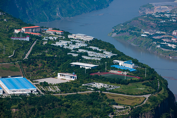 3溪洛渡水電站三坪業(yè)主營地.jpg