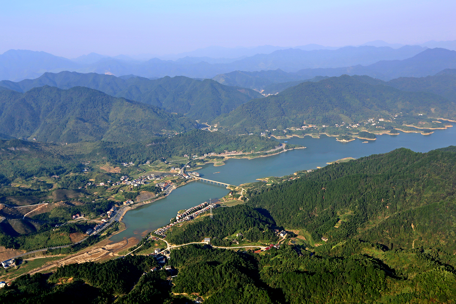綠水青山